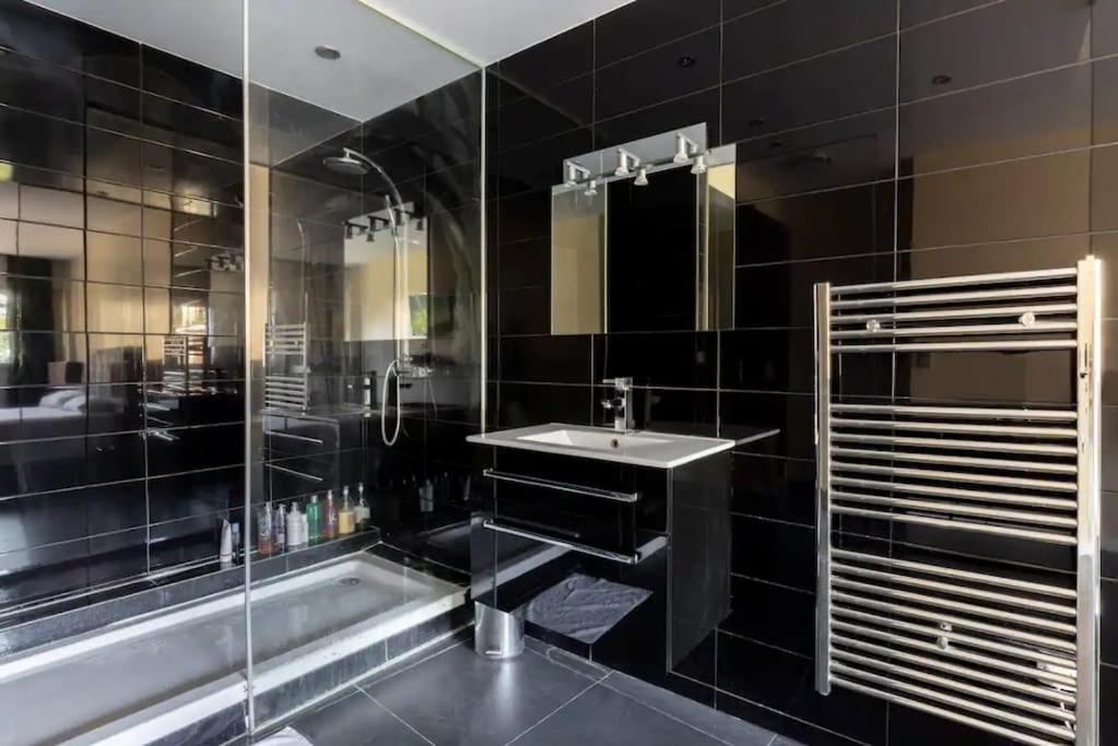 Hsh Lamballe-Passy Magnifique Appartement 4P Paris Exterior photo